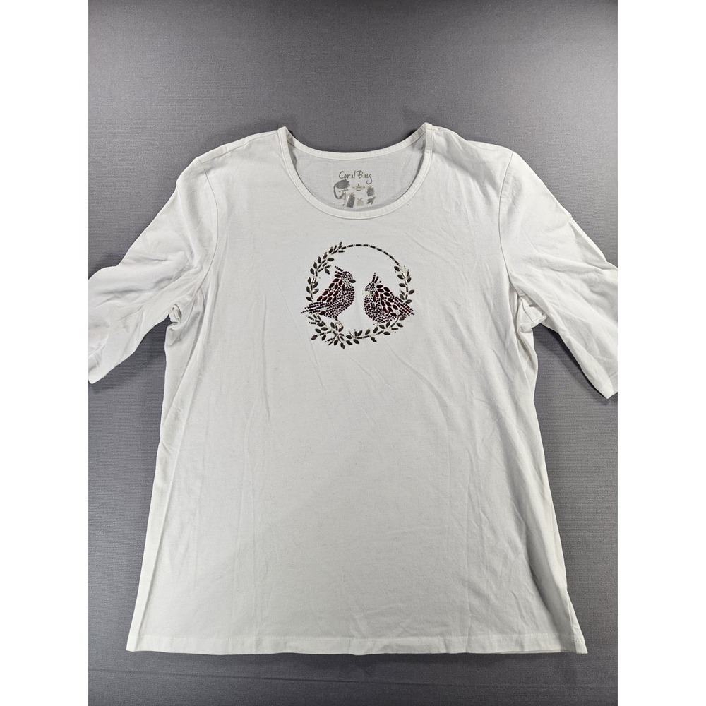 Coral Bay Womens White Winter Shirt Red Rhinestone Cardinal Wreath Tee Size L
